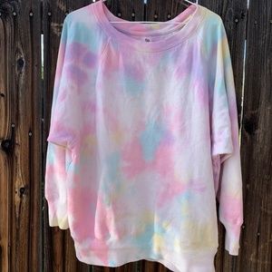 Women's Tie-Dye Sweatshirt